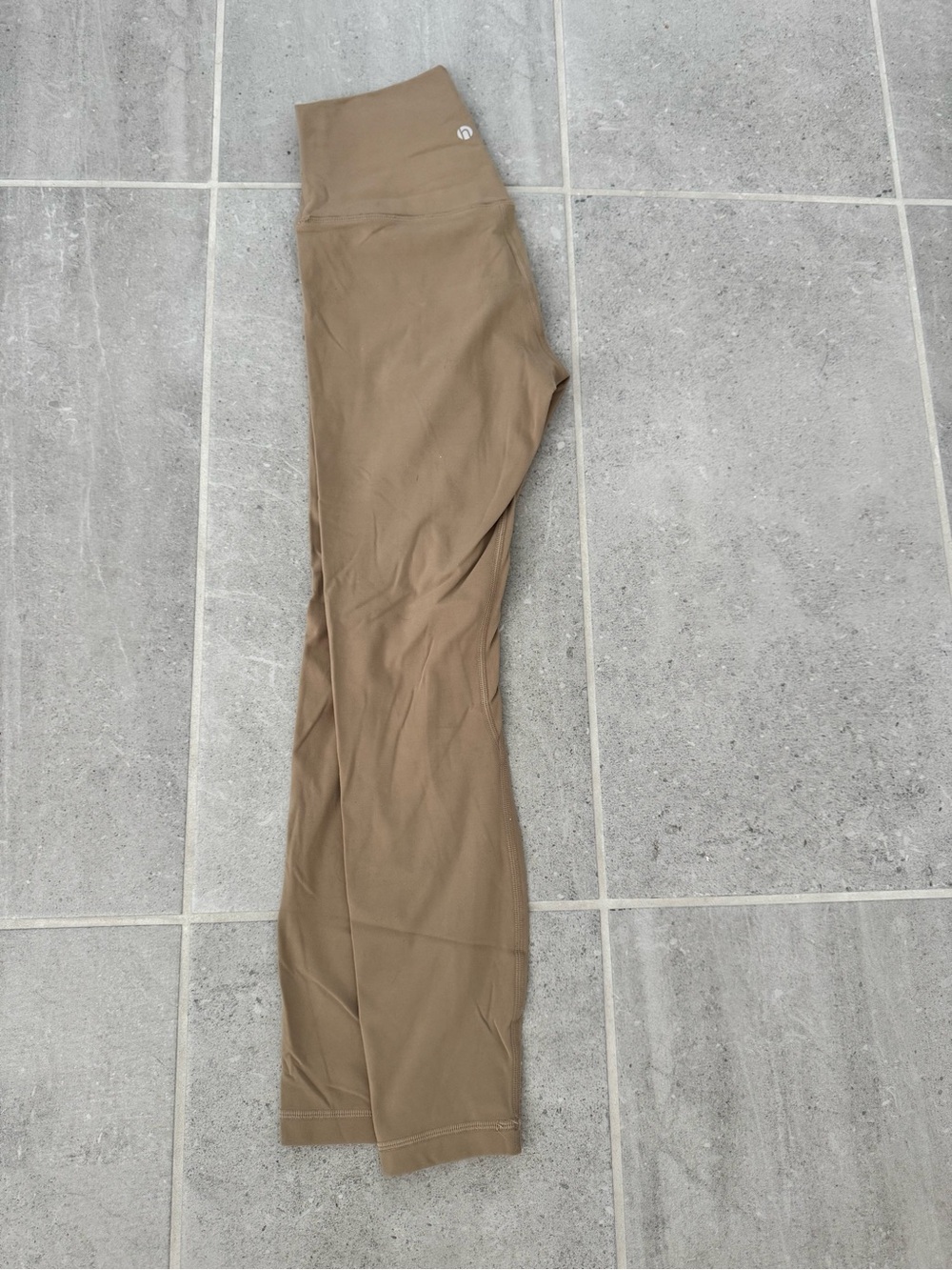 High-Waist Leggings in Taupe